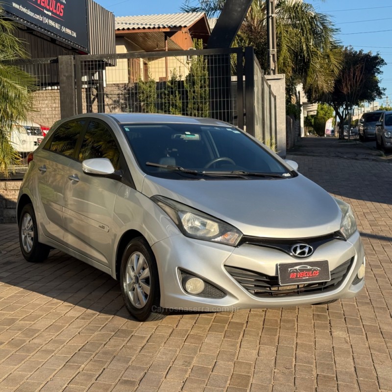 HB20 1.6 COMFORT PLUS 16V FLEX 4P AUTOMÁTICO - 2013 - GUAPORé