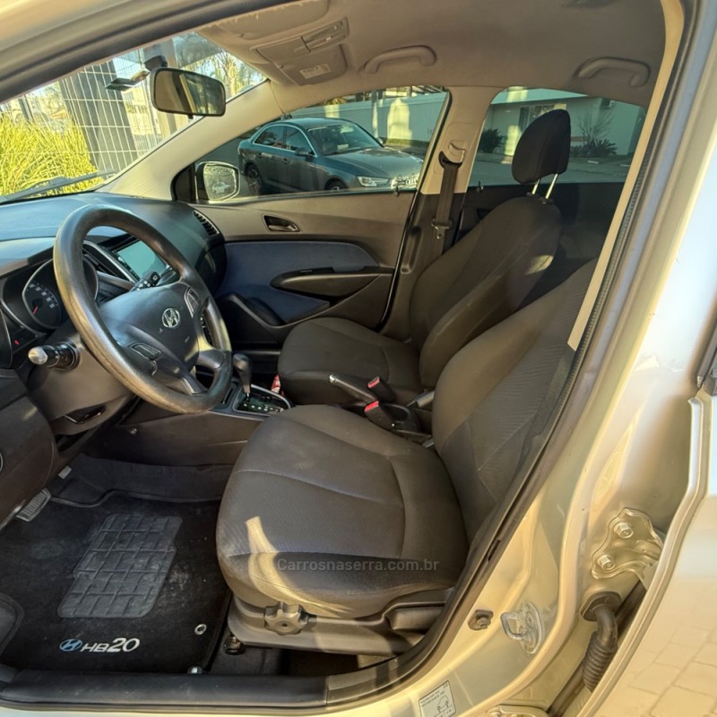 HB20 1.6 COMFORT PLUS 16V FLEX 4P AUTOMÁTICO - 2013 - GUAPORé