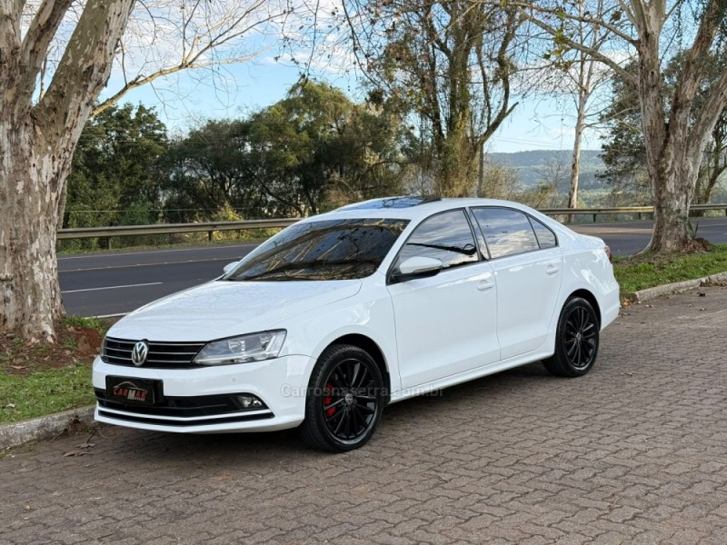 JETTA 1.4 16V TSI COMFORTLINE GASOLINA 4P TIPTRONIC - 2017 - DOIS IRMãOS