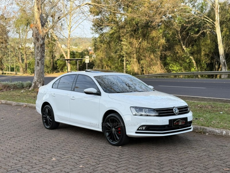 JETTA 1.4 16V TSI COMFORTLINE GASOLINA 4P TIPTRONIC - 2017 - DOIS IRMãOS