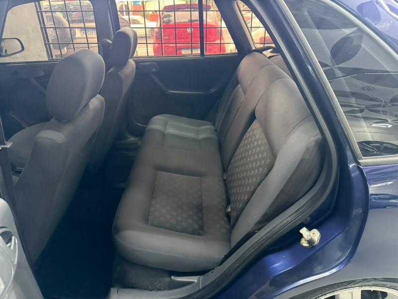 GOL 1.6 MI POWER 8V FLEX 4P MANUAL G.III - 2003 - CAXIAS DO SUL
