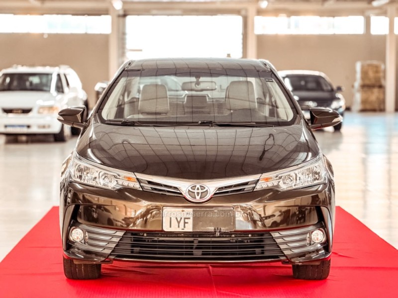 COROLLA 2.0 XEI 16V FLEX 4P AUTOMÁTICO - 2019 - NOVA PRATA