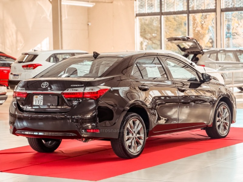 COROLLA 2.0 XEI 16V FLEX 4P AUTOMÁTICO - 2019 - NOVA PRATA