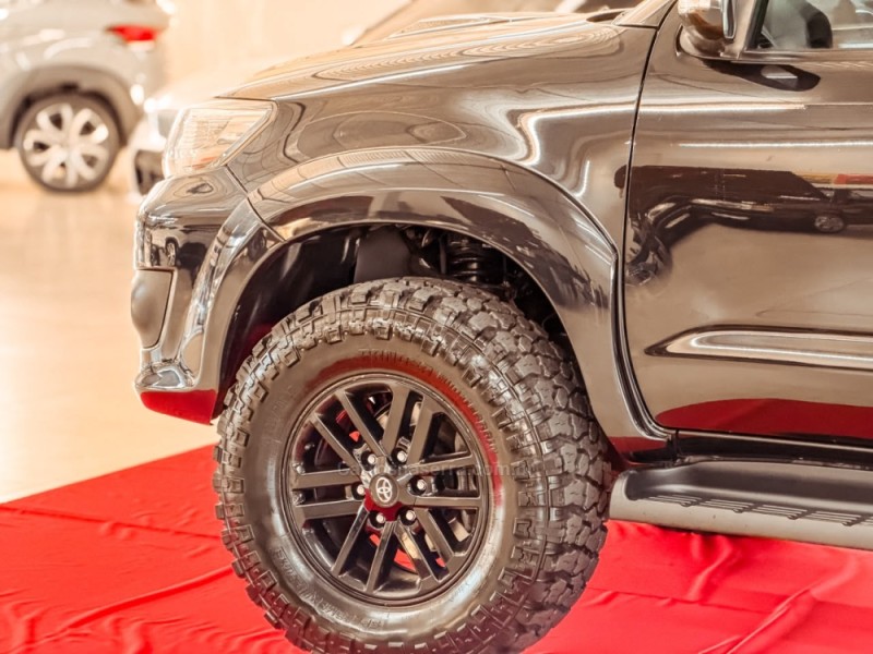 HILUX SW4 3.0 SRV 4X4 CD 16V TURBO INTERCOOLER DIESEL 4P AUTOMÁTICO - 2013 - NOVA PRATA