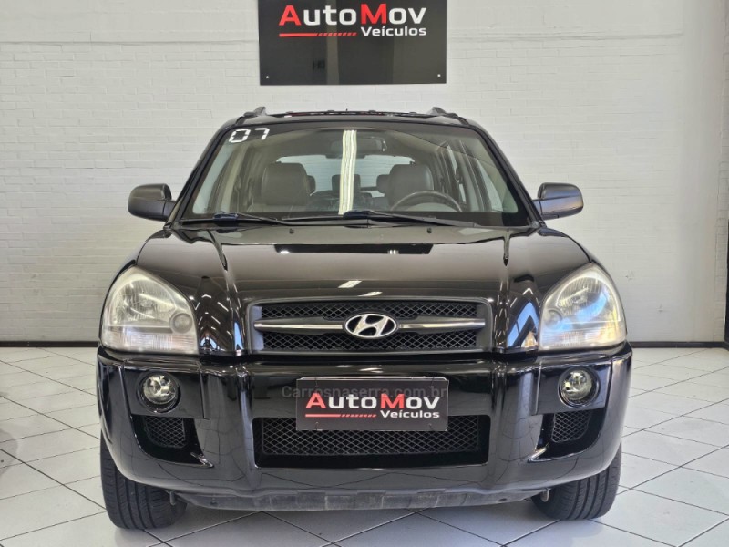 TUCSON 2.0 MPFI GL 16V 142CV 2WD GASOLINA 4P MANUAL - 2007 - CAXIAS DO SUL