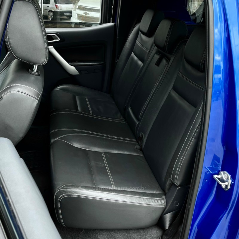 RANGER 3.2 LIMITED 4X4 CD 20V DIESEL 4P AUTOMÁTICO - 2015 - VACARIA