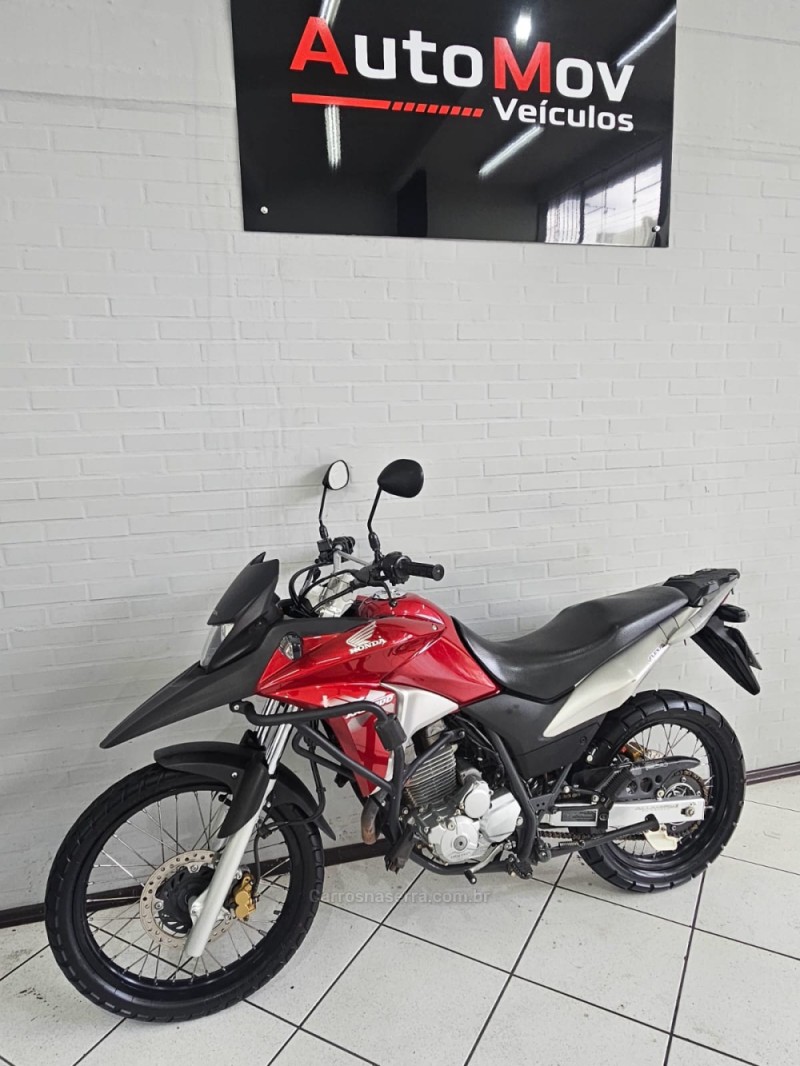 xre 300  2015 caxias do sul