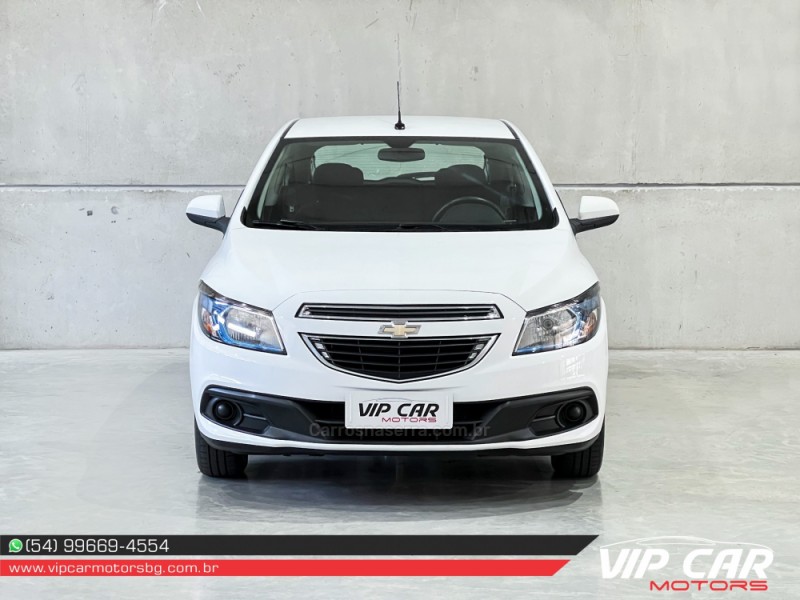ONIX 1.4 MPFI LT 8V FLEX 4P MANUAL - 2015 - FARROUPILHA