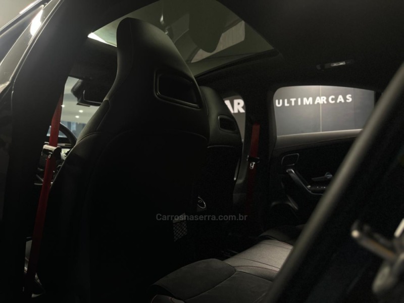CLA 35 AMG 2.0 TURBO GASOLINA 4P AUTOMÁTICO - 2021 - NOVO HAMBURGO