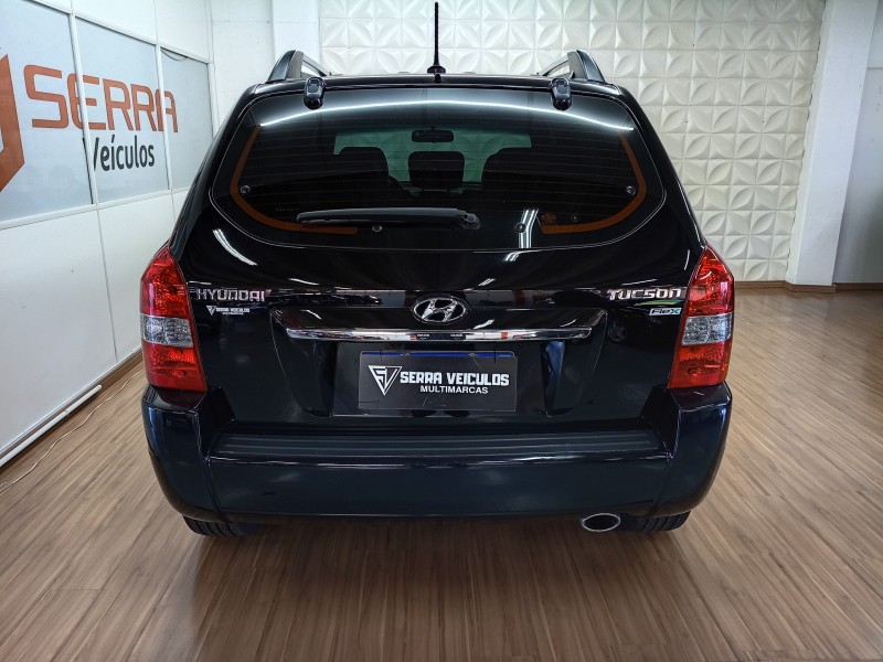 TUCSON 2.0 MPFI GLS 16V 143CV 2WD FLEX 4P AUTOMÁTICO - 2014 - CAXIAS DO SUL