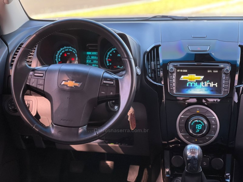 S10 2.5 LTZ 4X2 CD 16V FLEX 4P MANUAL - 2015 - DOIS IRMãOS