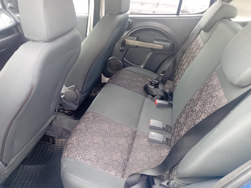 UNO 1.0 VIVACE 8V FLEX 4P MANUAL - 2012 - CAXIAS DO SUL