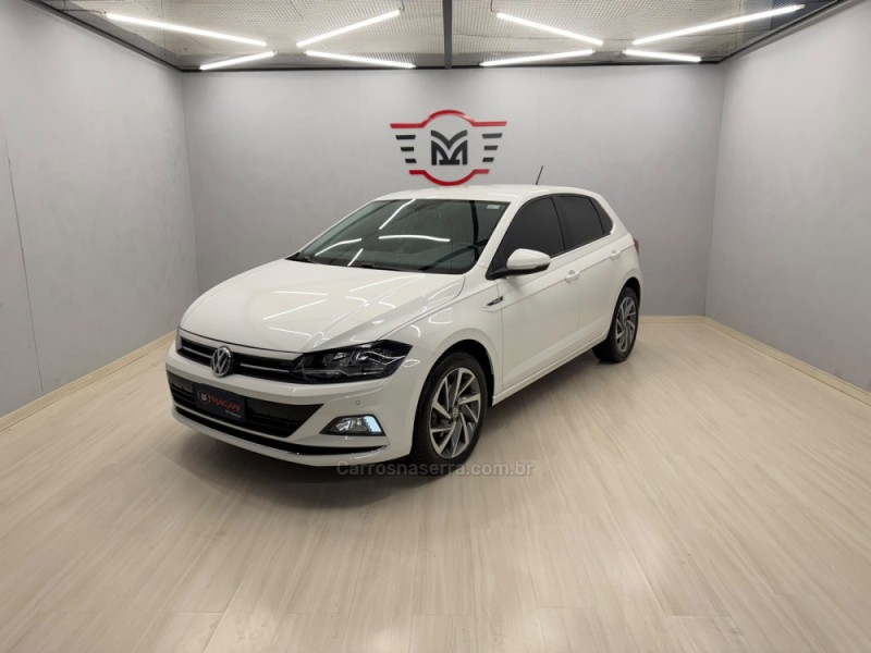POLO 1.0	200 TSI HIGHLINE AUTOMÁTICO  - 2018 - CAXIAS DO SUL
