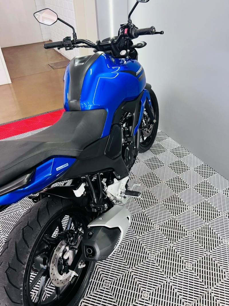 FAZER FZ15 ABS - 2024 - CAMPO BOM