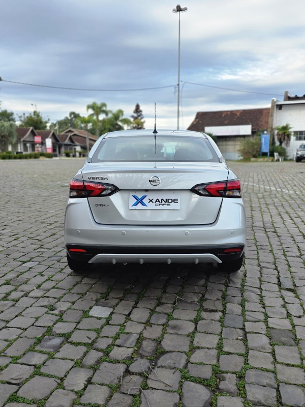 VERSA 1.6 ADVANCE 16V FLEX 4P AUTOMÁTICO - 2023 - FLORES DA CUNHA
