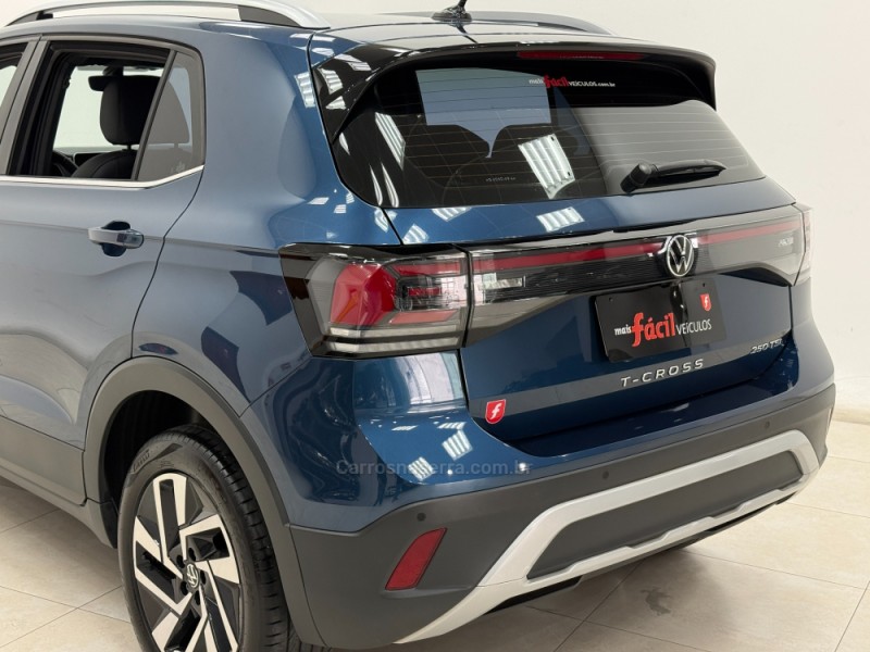 T-CROSS 1.4 HIGHLINE TSI 16V FLEX 4P AUTOMÁTICO - 2025 - SANTA CRUZ DO SUL