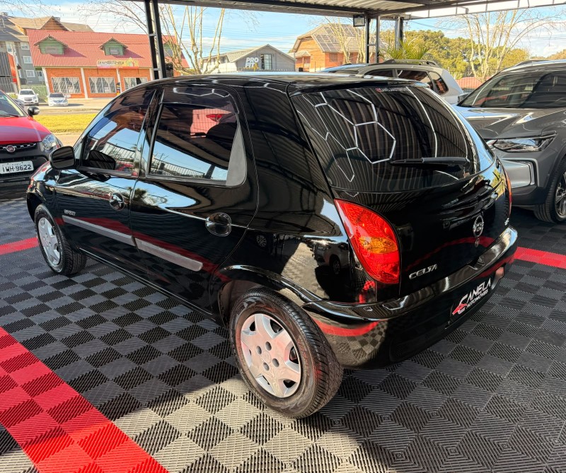 CELTA 1.0 MPFI SPIRIT 8V FLEX 4P MANUAL - 2006 - CANELA