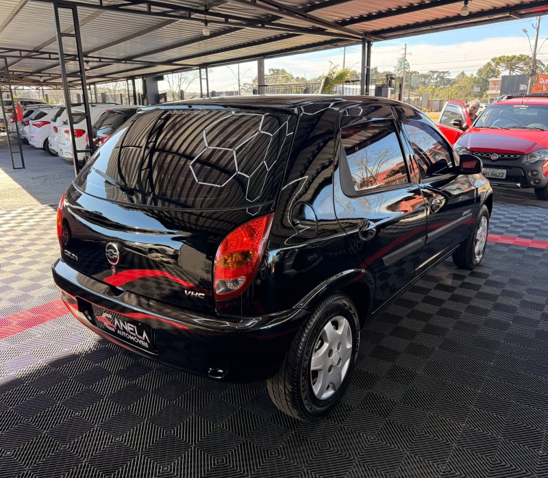 CELTA 1.0 MPFI SPIRIT 8V FLEX 4P MANUAL - 2006 - CANELA