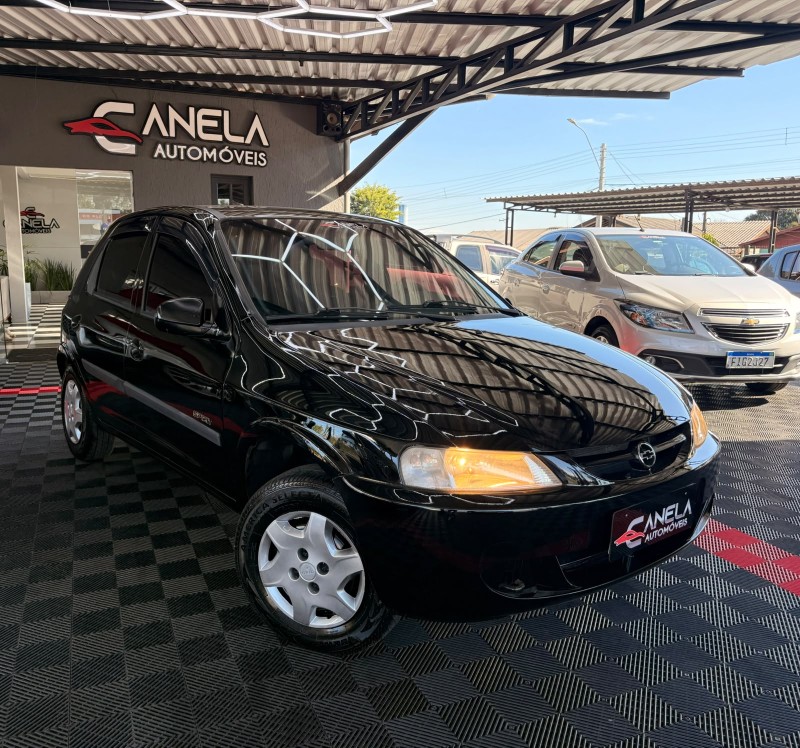 CELTA 1.0 MPFI SPIRIT 8V FLEX 4P MANUAL - 2006 - CANELA