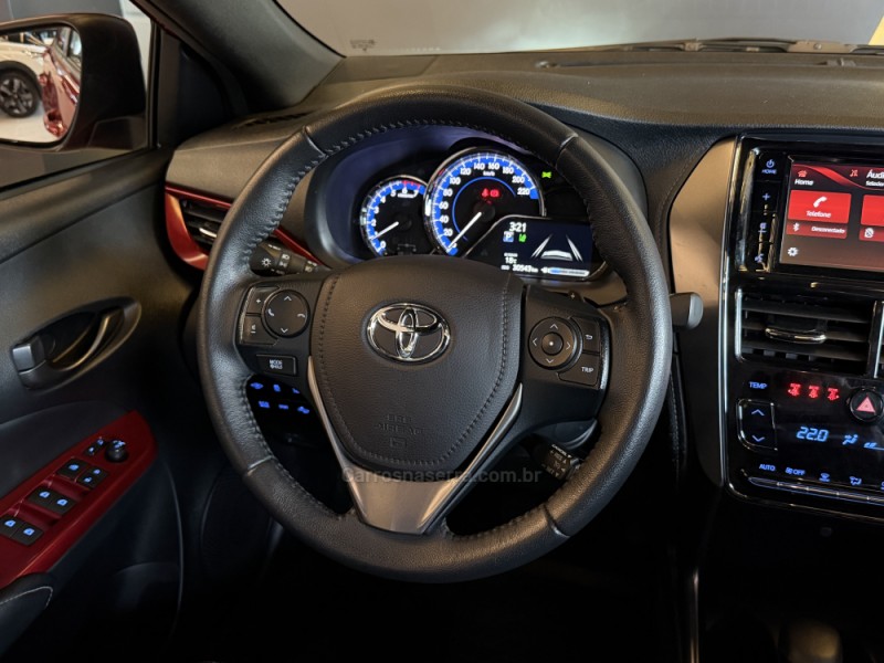 YARIS 1.5 XLS FLEX 4P AUTOMÁTICO - 2024 - CAXIAS DO SUL