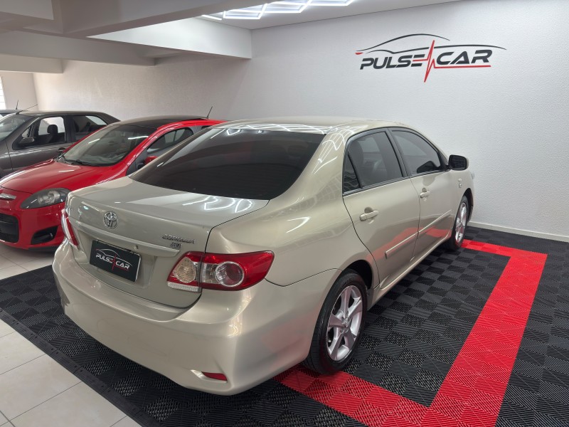 COROLLA 1.8 GLI 16V FLEX 4P AUTOMÁTICO - 2012 - CAXIAS DO SUL