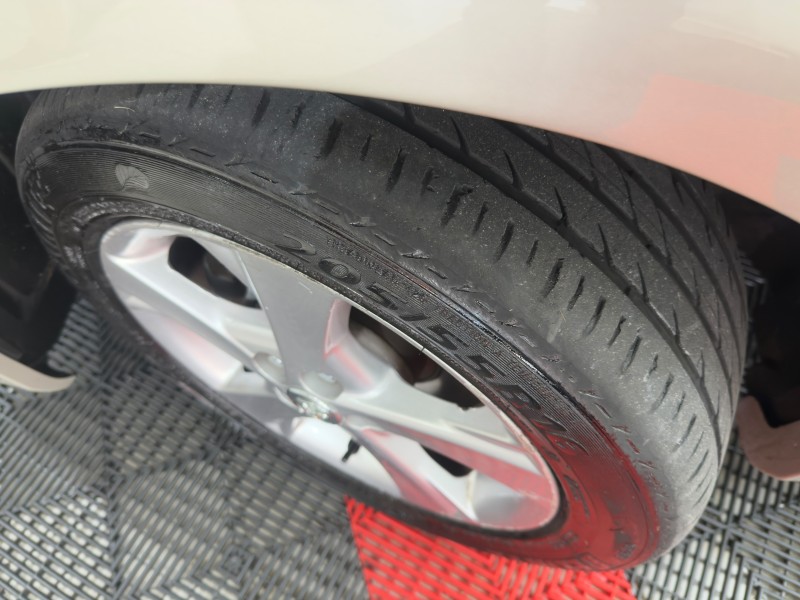 COROLLA 1.8 GLI 16V FLEX 4P AUTOMÁTICO - 2012 - CAXIAS DO SUL