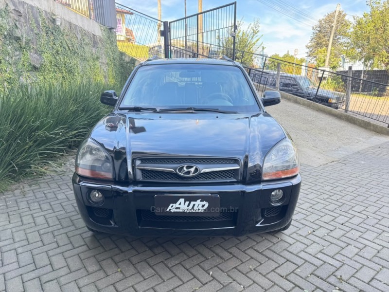 TUCSON 2.0 MPFI GLS BASE 16V 143CV 2WD GASOLINA 4P AUTOMÁTICO - 2010 - FARROUPILHA
