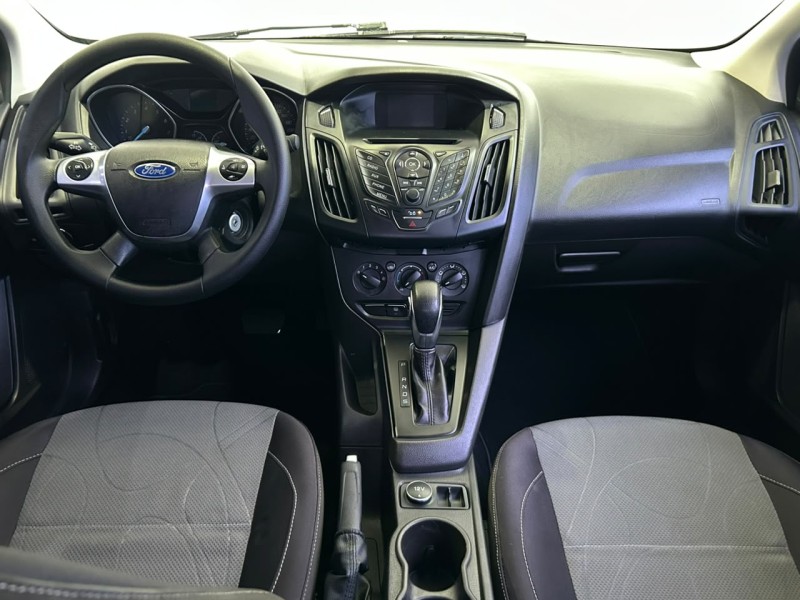 FOCUS 1.6 S SEDAN 16V FLEX 4P AUTOMÁTICO - 2015 - CAXIAS DO SUL