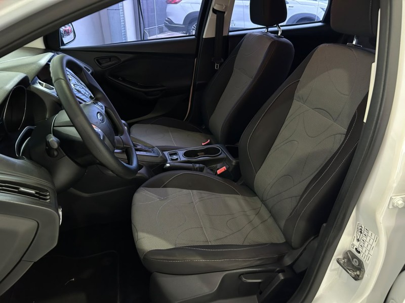 FOCUS 1.6 S SEDAN 16V FLEX 4P AUTOMÁTICO - 2015 - CAXIAS DO SUL