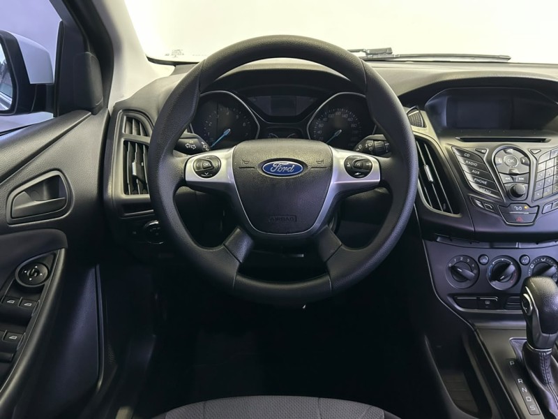 FOCUS 1.6 S SEDAN 16V FLEX 4P AUTOMÁTICO - 2015 - CAXIAS DO SUL