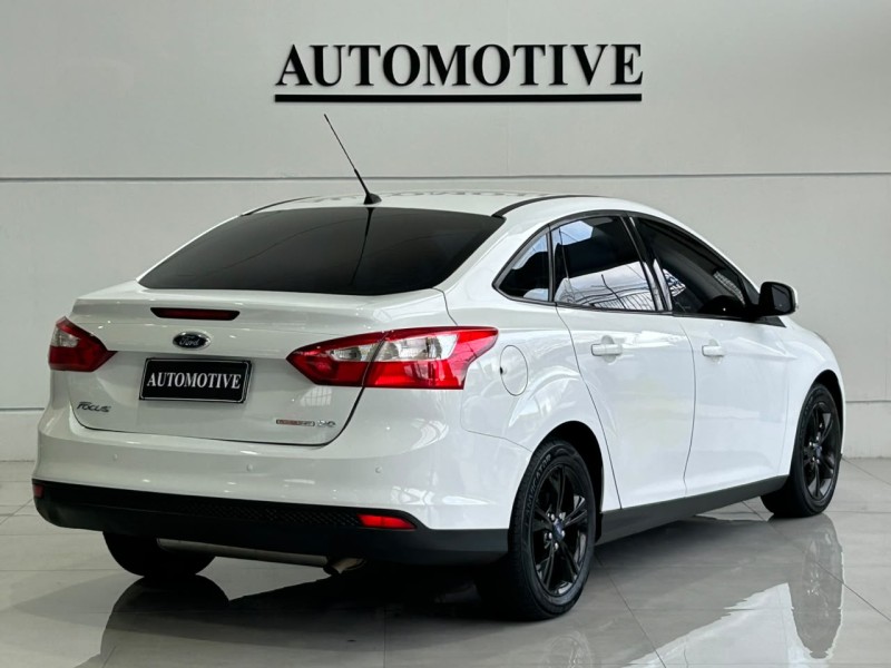 FOCUS 1.6 S SEDAN 16V FLEX 4P AUTOMÁTICO - 2015 - CAXIAS DO SUL