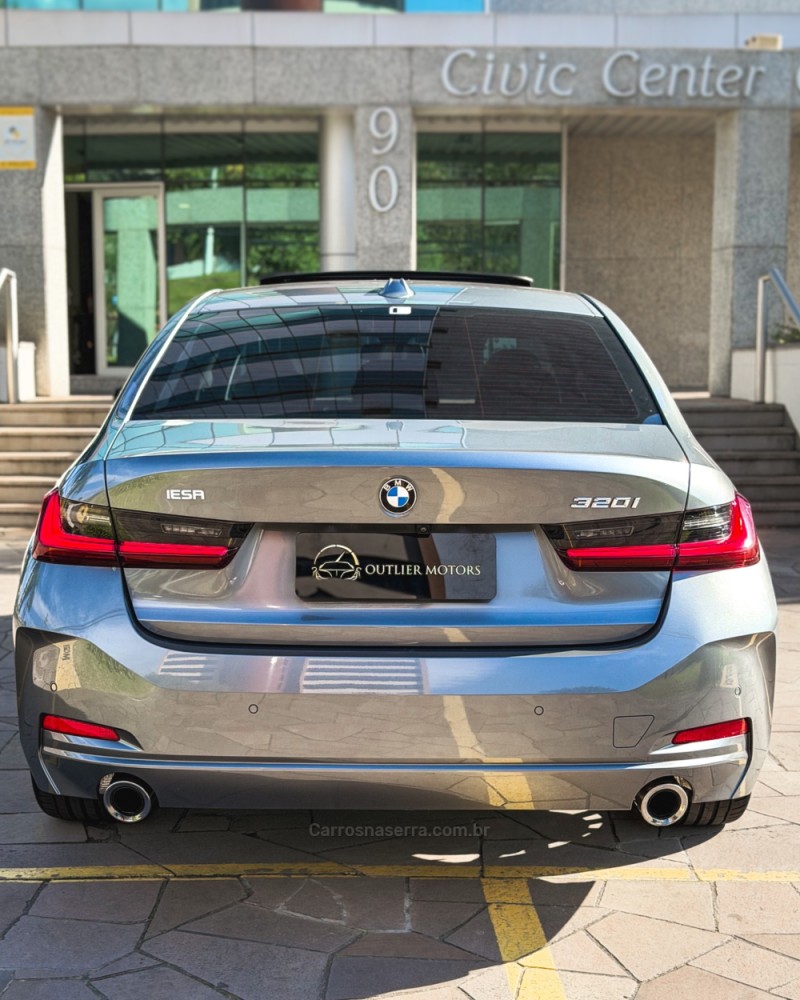 320I 2.0 SPORT GP 16V TURBO GASOLINA 4P AUTOMÁTICO - 2023 - NOVO HAMBURGO