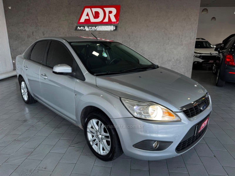 focus 2.0 glx sedan 16v flex 4p manual 2011 caxias do sul