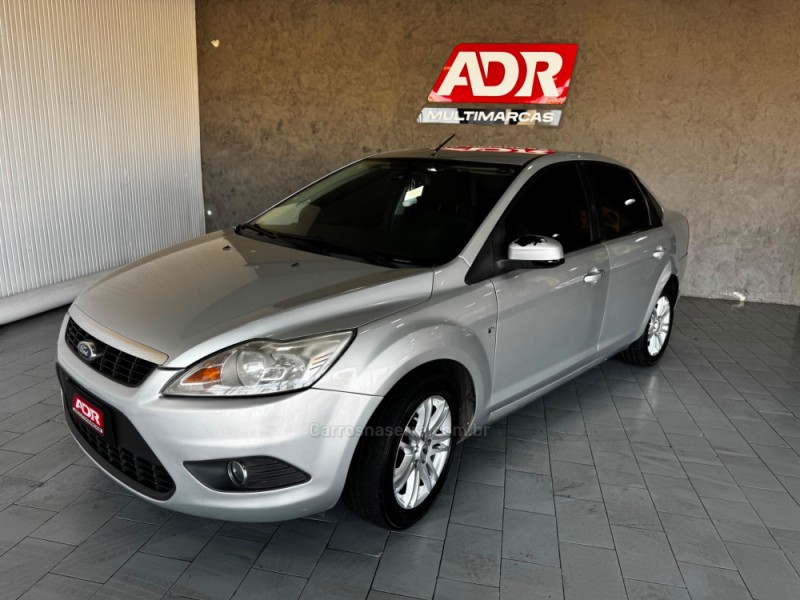 FOCUS 2.0 GLX SEDAN 16V FLEX 4P MANUAL - 2011 - CAXIAS DO SUL