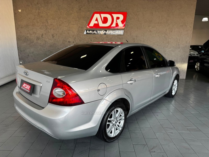 FOCUS 2.0 GLX SEDAN 16V FLEX 4P MANUAL - 2011 - CAXIAS DO SUL