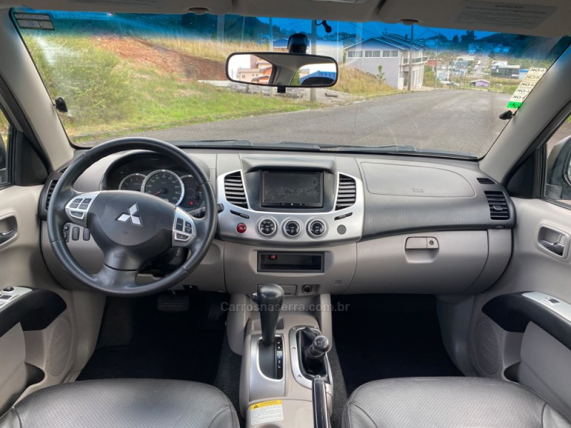 L200 TRITON 3.2 HPE 4X4 CD 16V TURBO INTERCOOLER DIESEL 4P AUTOMÁTICO - 2012 - FLORES DA CUNHA