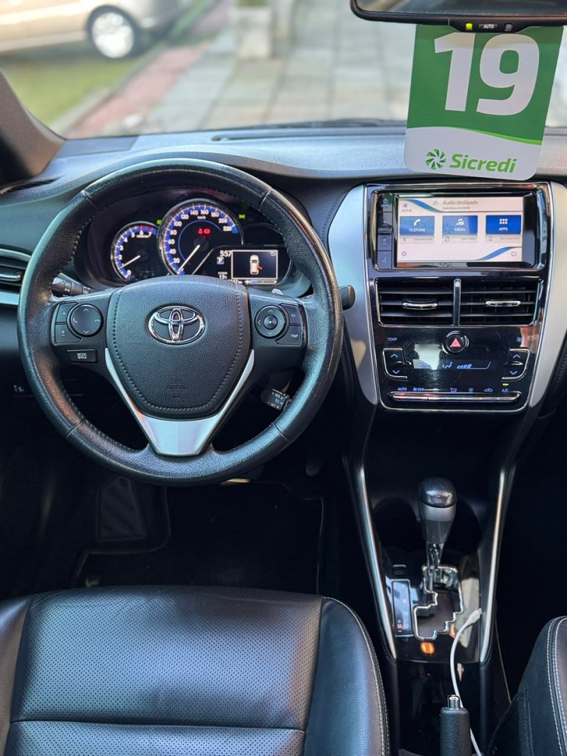 YARIS 1.5 XLS CONNECT 16V FLEX 4P AUTOMÁTICO - 2019 - CAXIAS DO SUL