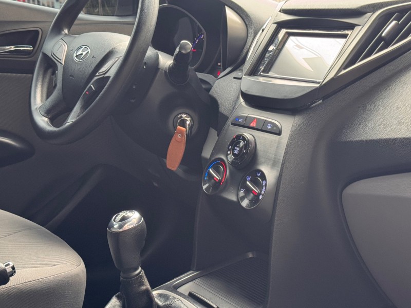 HB20 1.6 COMFORT PLUS 16V FLEX 4P MANUAL - 2015 - CAXIAS DO SUL