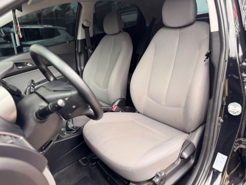 HB20 1.6 COMFORT PLUS 16V FLEX 4P MANUAL - 2015 - CAXIAS DO SUL