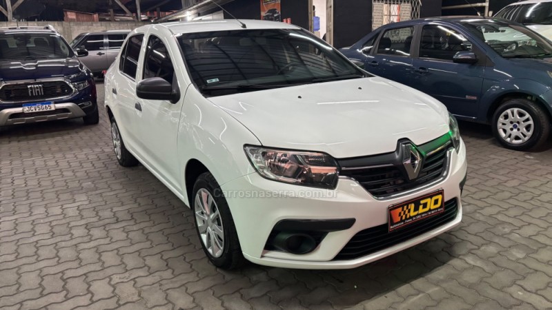 logan 1.0 life 12v flex 4p manual 2020 caxias do sul