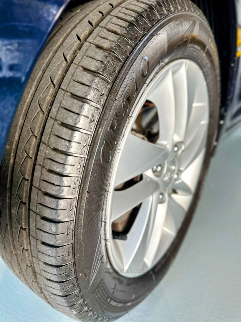 HB20 1.6 PREMIUM 16V FLEX 4P AUTOMÁTICO - 2013 - TRêS COROAS