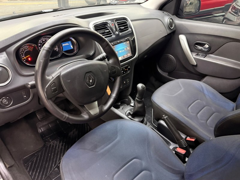 SANDERO 1.6 DYNAMIQUE 8V FLEX 4P MANUAL - 2015 - CANELA