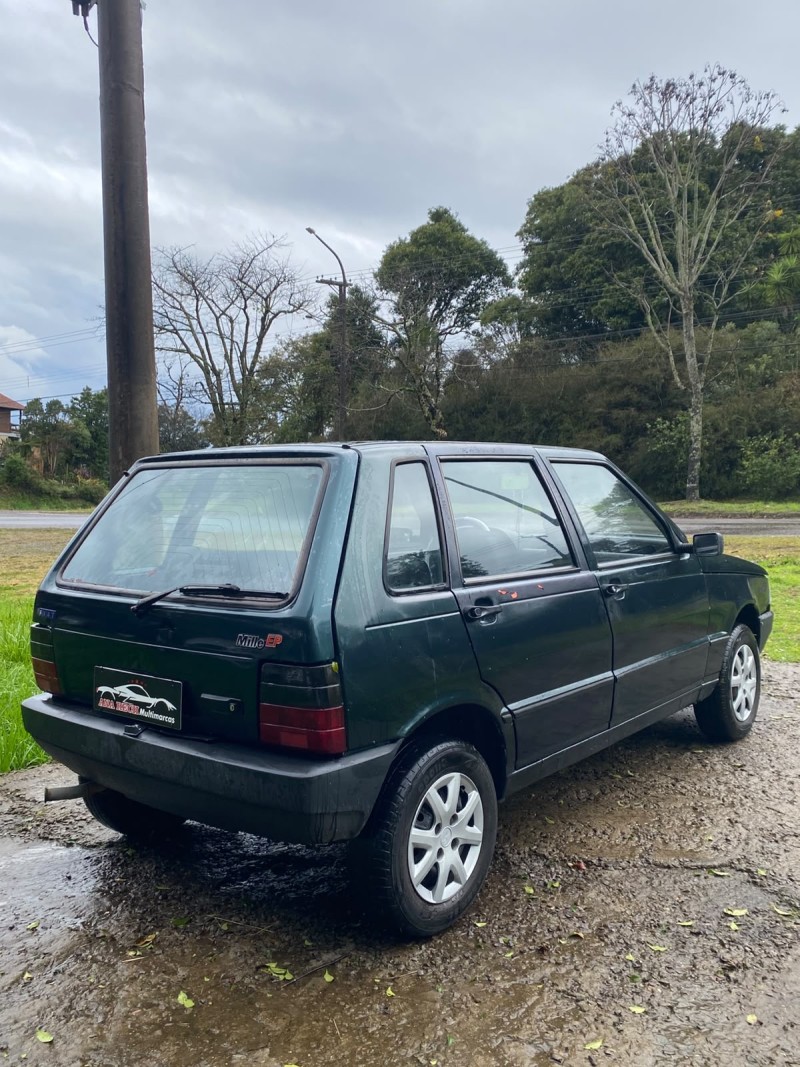 UNO 1.0 IE MILLE EP 8V GASOLINA 4P MANUAL - 1996 - CAXIAS DO SUL