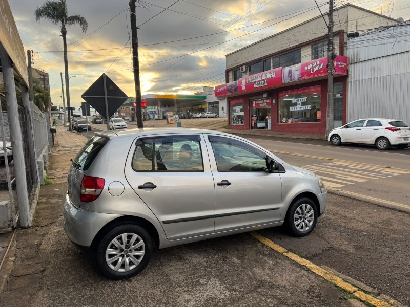 FOX 1.0 MI 8V FLEX 4P MANUAL - 2005 - VACARIA