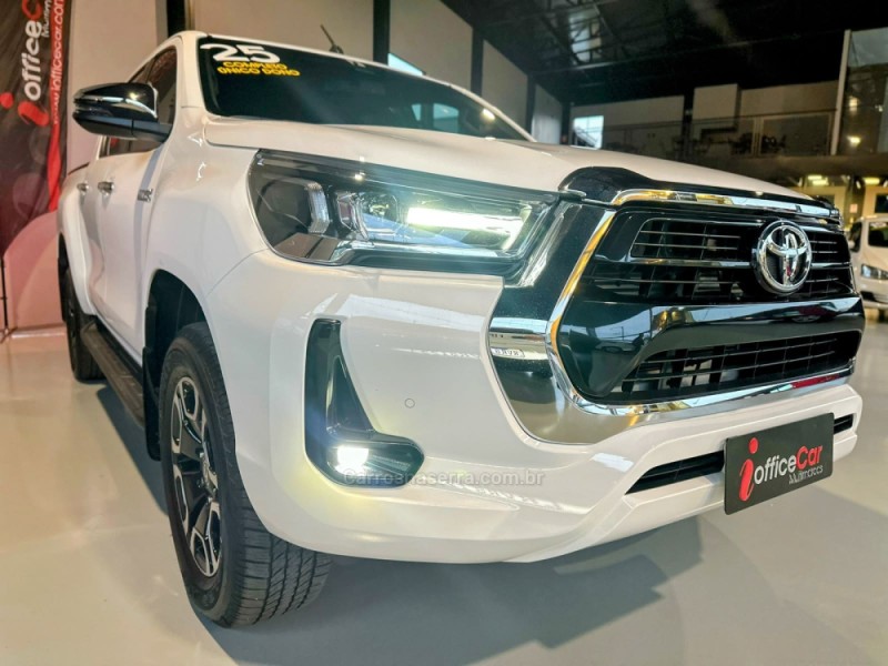 HILUX 2.8 SRV 4X4 CD 16V DIESEL 4P AUTOMÁTICO - 2025 - TRêS COROAS