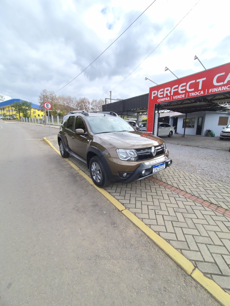DUSTER 1.6 DYNAMIQUE 4X2 16V FLEX 4P AUTOMÁTICO - 2019 - BOM PRINCíPIO