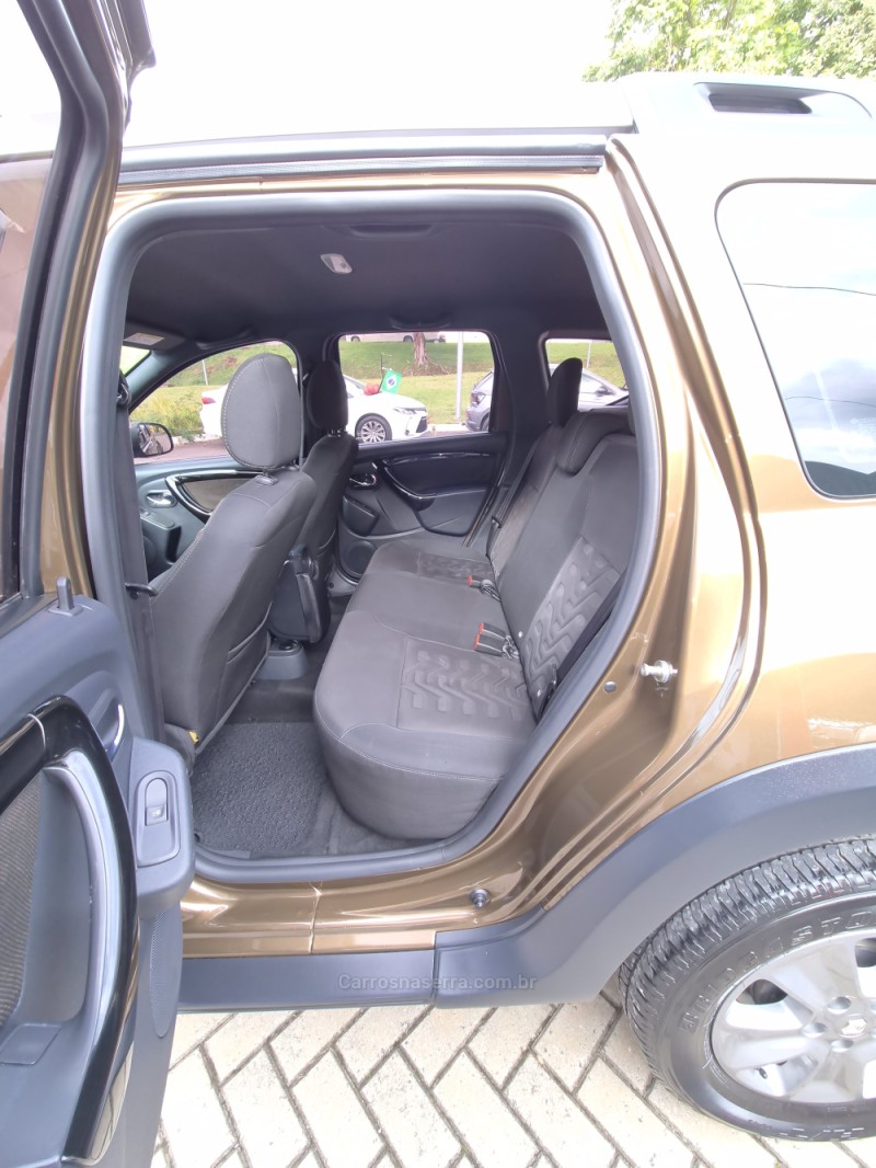 DUSTER 1.6 DYNAMIQUE 4X2 16V FLEX 4P AUTOMÁTICO - 2019 - BOM PRINCíPIO
