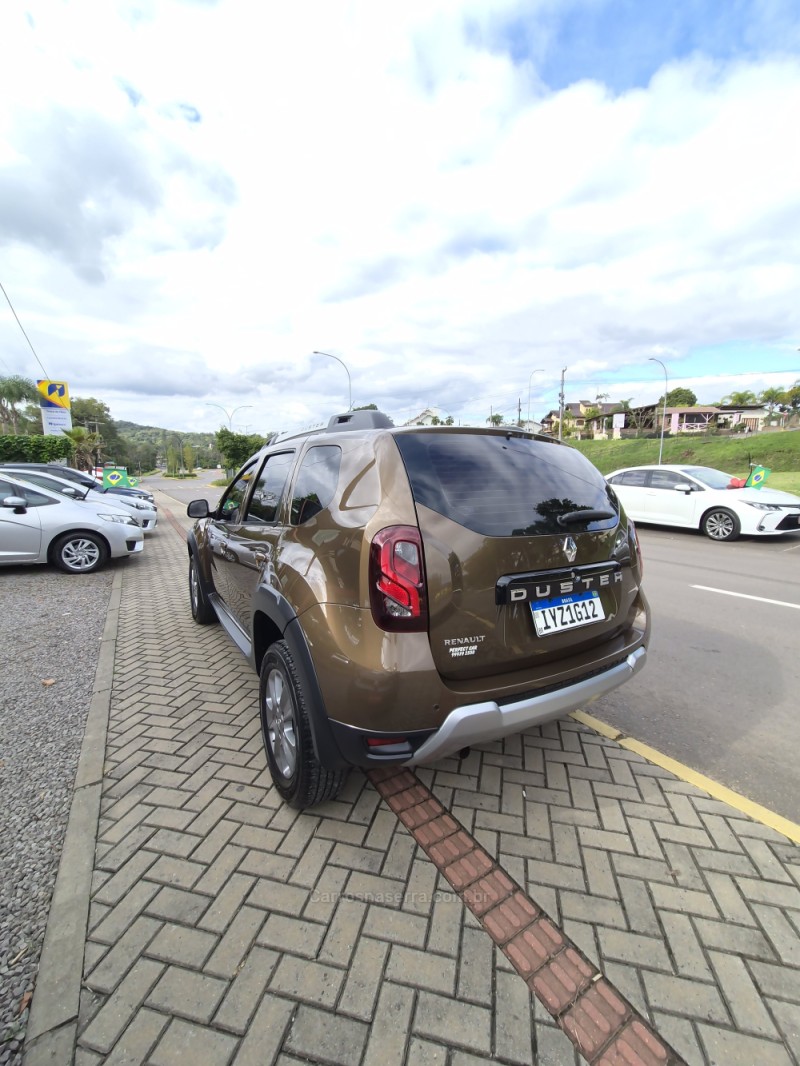 DUSTER 1.6 DYNAMIQUE 4X2 16V FLEX 4P AUTOMÁTICO - 2019 - BOM PRINCíPIO