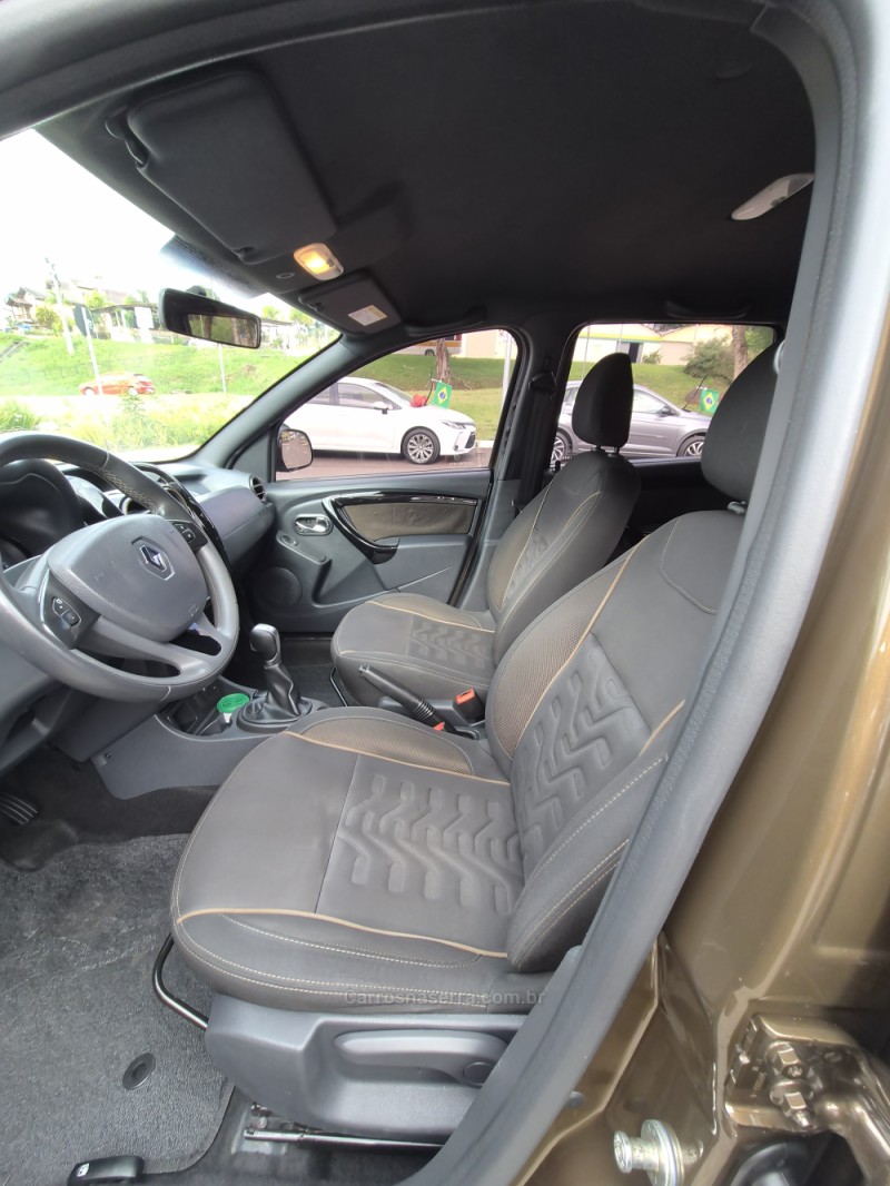 DUSTER 1.6 DYNAMIQUE 4X2 16V FLEX 4P AUTOMÁTICO - 2019 - BOM PRINCíPIO