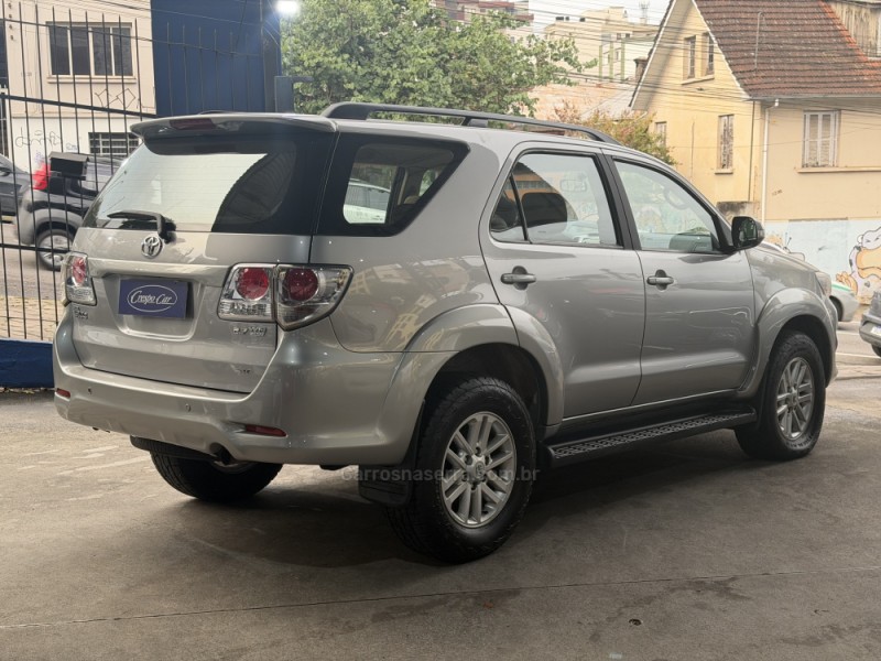 HILUX SW4 2.7 SR 4X2 16V FLEX 4P AUTOMÁTICO - 2015 - CAXIAS DO SUL